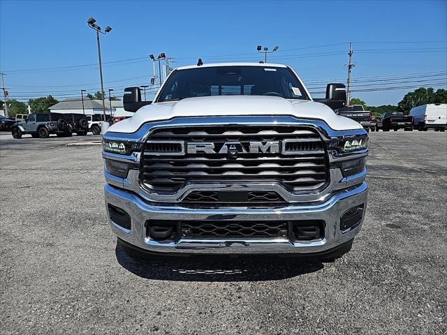 2025 RAM Ram 2500 RAM 2500 TRADESMAN CREW CAB 4X4 64 BOX