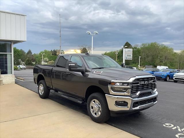 2025 RAM Ram 2500 RAM 2500 TRADESMAN CREW CAB 4X4 64 BOX