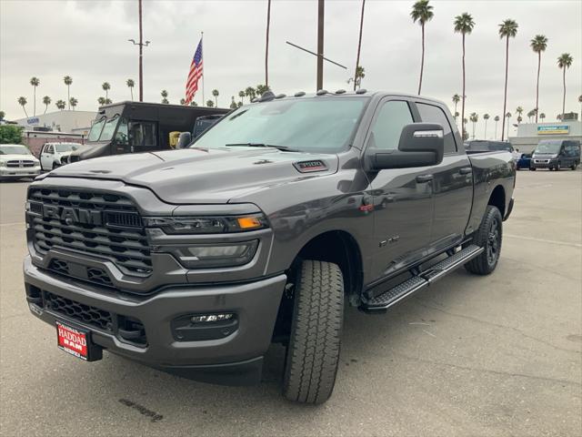 2025 RAM Ram 3500 RAM 3500 BIG HORN CREW CAB 4X4 64 BOX