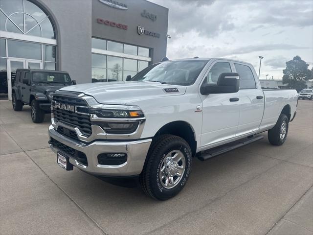 2025 RAM Ram 3500 RAM 3500 TRADESMAN CREW CAB 4X4 8 BOX 2025 RAM Ram 3500 RAM 3500 TRADESMAN CREW CAB 4X4 8 BOX