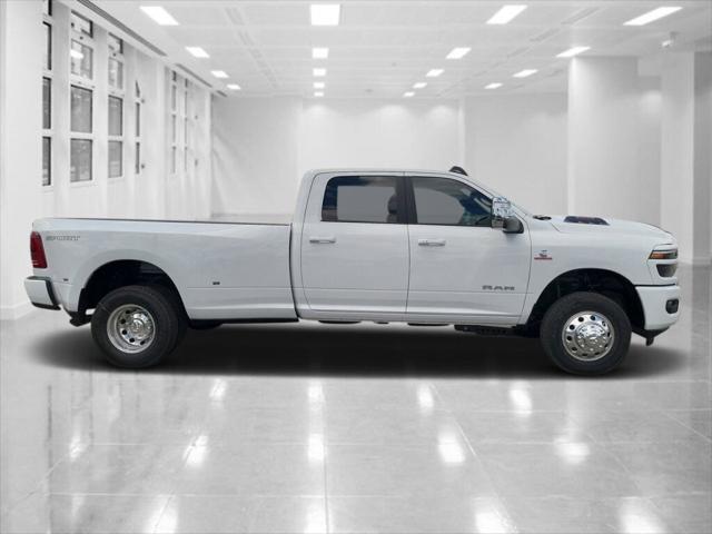 2025 RAM Ram 3500 RAM 3500 LARAMIE CREW CAB 4X4 8 BOX