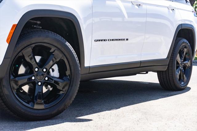 2025 Jeep Grand Cherokee GRAND CHEROKEE LIMITED 4X2