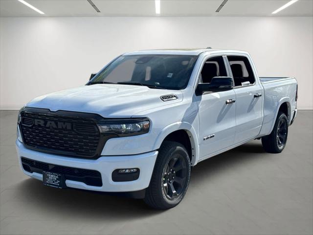 2025 RAM Ram 1500 RAM 1500 BIG HORN CREW CAB 4X4 64 BOX
