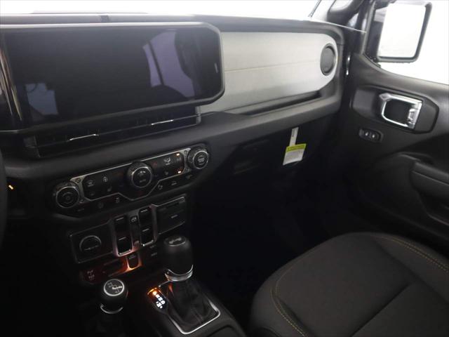 2025 Jeep Wrangler 4-Door Willys 4x4