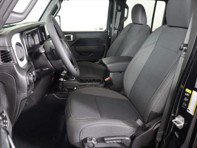 2025 Jeep Wrangler 4-Door Willys 4x4