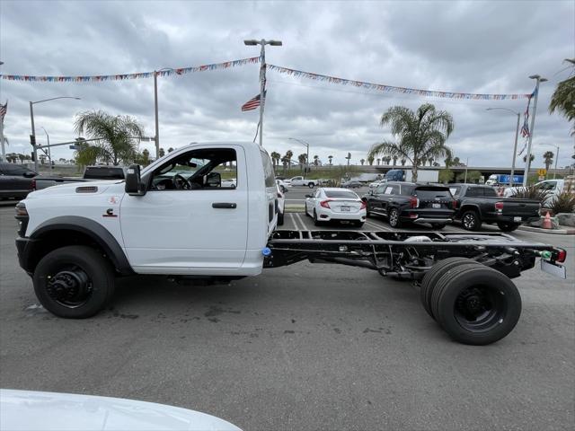 2025 RAM Ram 5500 Chassis Cab RAM 5500 TRADESMAN CHASSIS REGULAR CAB 4X2 84 CA 2025 RAM Ram 5500 Chassis Cab RAM 5500 TRADESMAN CHASSIS REGULAR CAB 4X2 84 CA