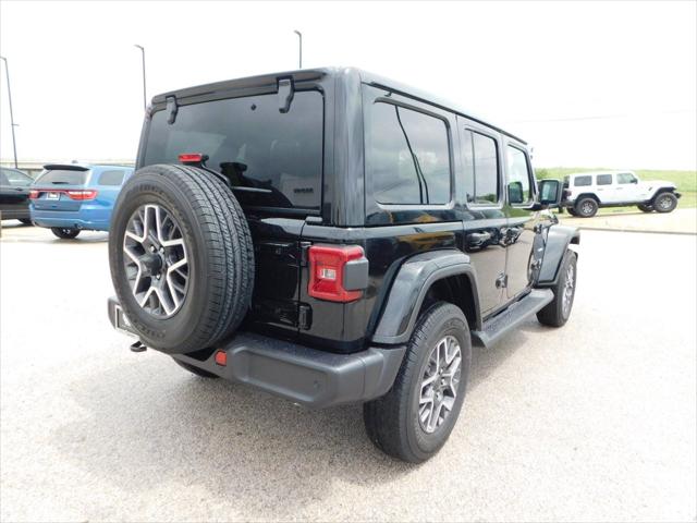 2024 Jeep Wrangler 4-Door Sahara 4x4