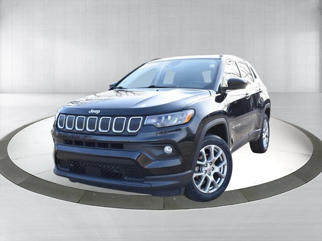 2022 Jeep Compass Latitude Lux 4x4