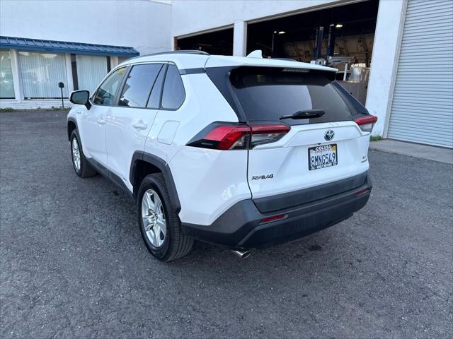 2019 Toyota RAV4 Hybrid XLE