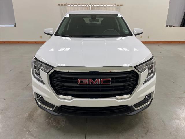 2024 GMC Terrain AWD SLE
