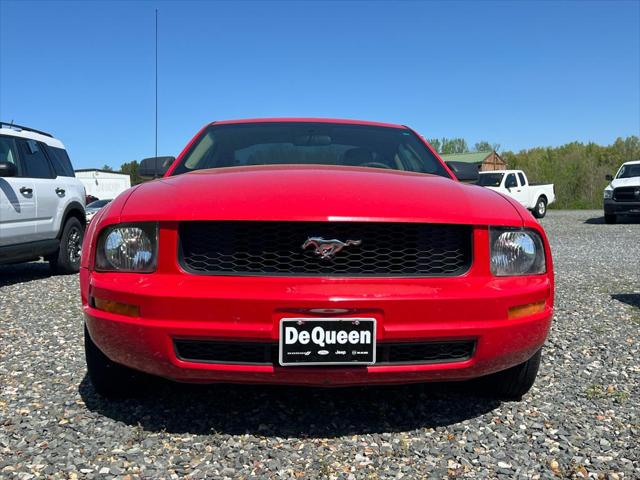2008 Ford Mustang V6 Deluxe