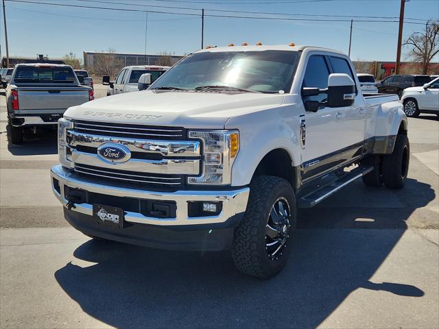 2017 Ford F-350 LARIAT