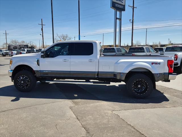 2017 Ford F-350 LARIAT