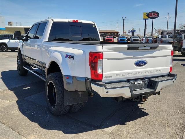 2017 Ford F-350 LARIAT