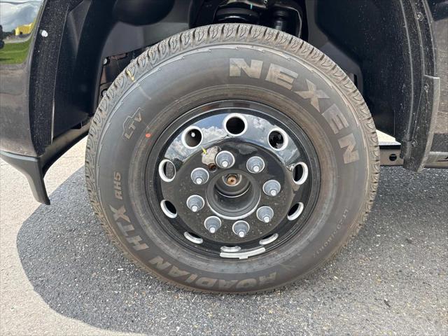 2025 RAM Ram 3500 RAM 3500 BIG HORN CREW CAB 4X4 8 BOX