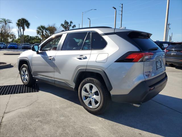 2021 Toyota RAV4 LE