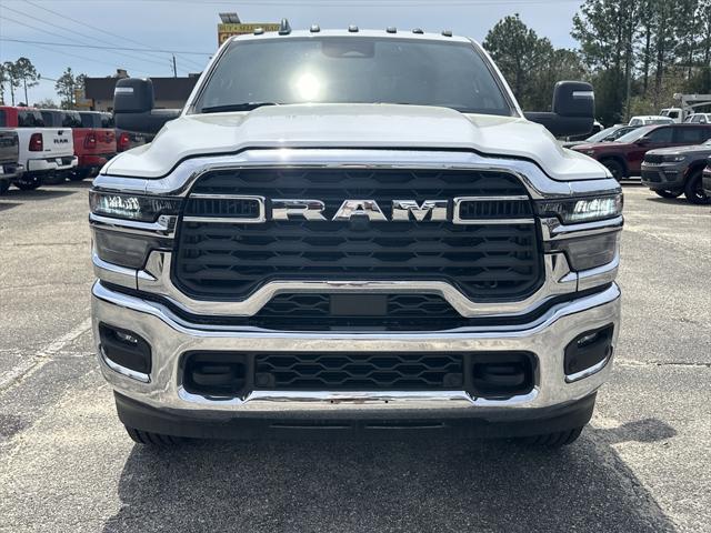 2025 RAM Ram 2500 RAM 2500 TRADESMAN CREW CAB 4X4 64 BOX