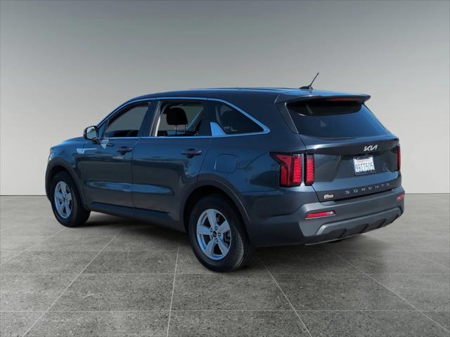 2022 Kia Sorento LX