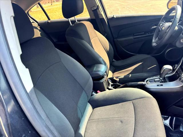 2011 Chevrolet Cruze LT