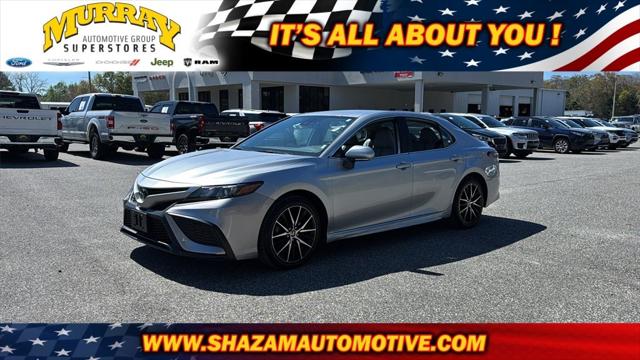 2022 Toyota Camry SE