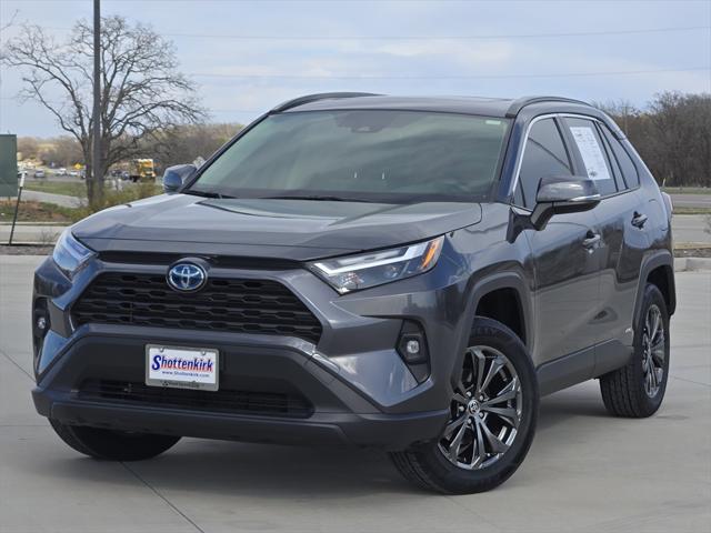2023 Toyota RAV4 Hybrid XLE Premium