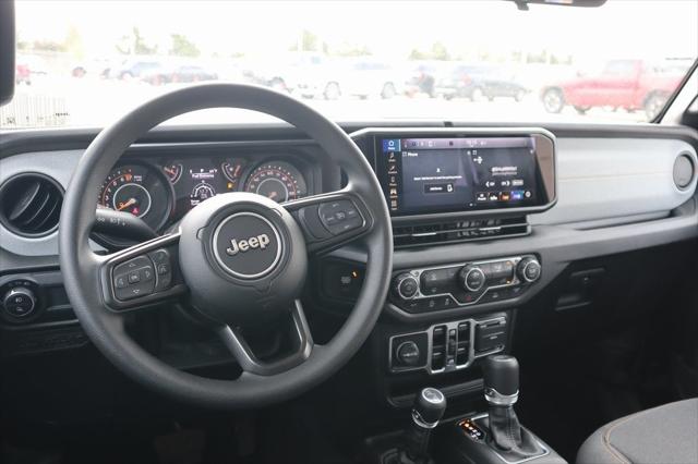 2025 Jeep Gladiator GLADIATOR NIGHTHAWK 4X4