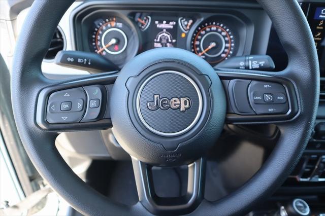 2025 Jeep Gladiator GLADIATOR NIGHTHAWK 4X4