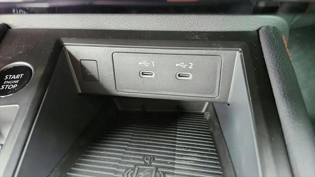 2025 Nissan Kicks SR Intelligent AWD
