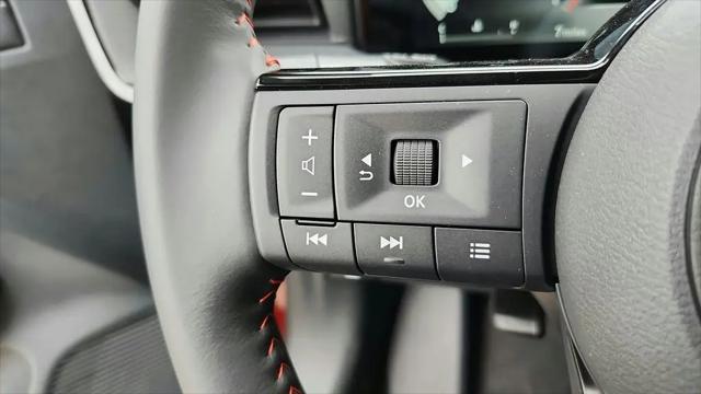 2025 Nissan Kicks SR Intelligent AWD