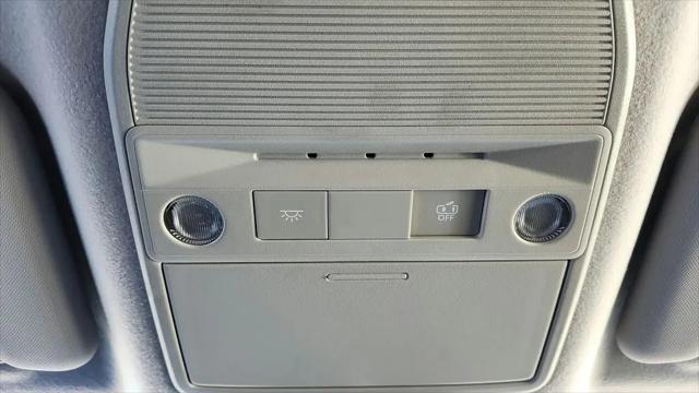 2025 Nissan Kicks SR Intelligent AWD
