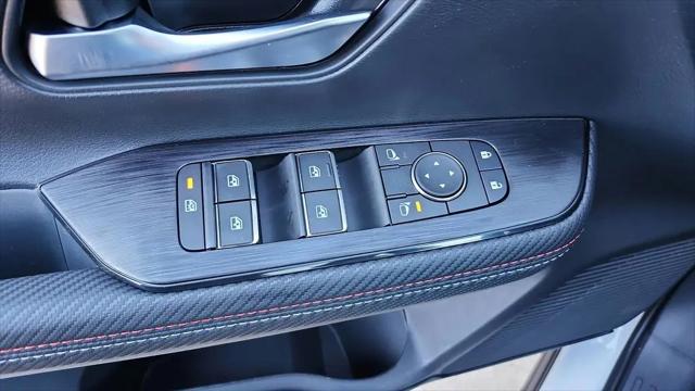 2025 Nissan Kicks SR Intelligent AWD