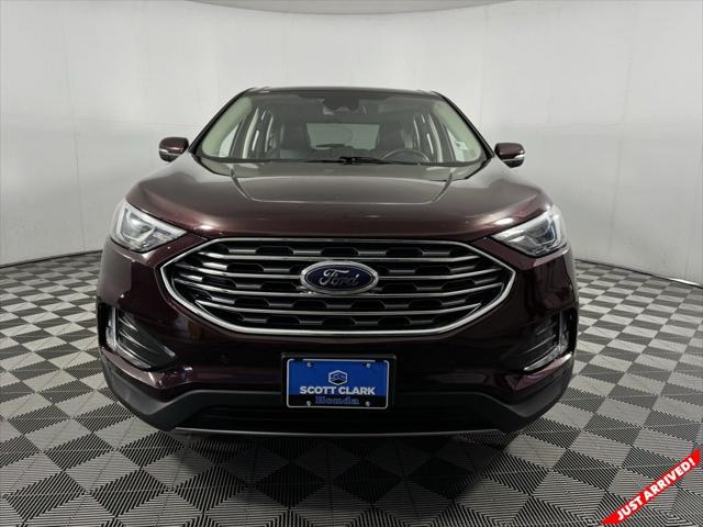 2022 Ford Edge Titanium