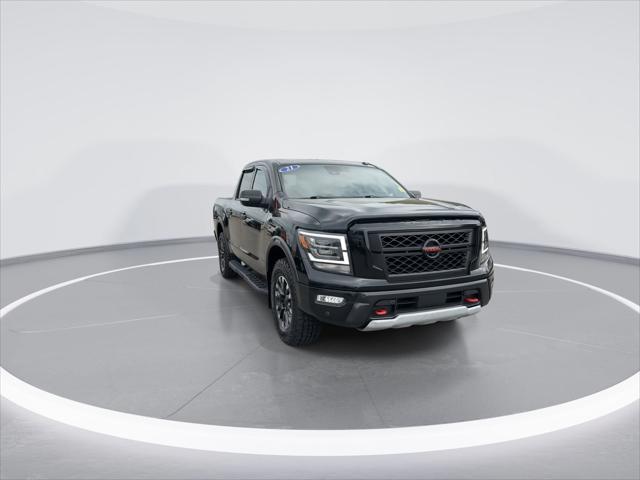 2021 Nissan TITAN Crew Cab PRO-4X 4x4