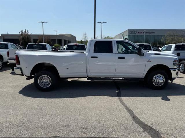 2025 RAM Ram 3500 RAM 3500 TRADESMAN CREW CAB 4X4 8 BOX 2025 RAM Ram 3500 RAM 3500 TRADESMAN CREW CAB 4X4 8 BOX