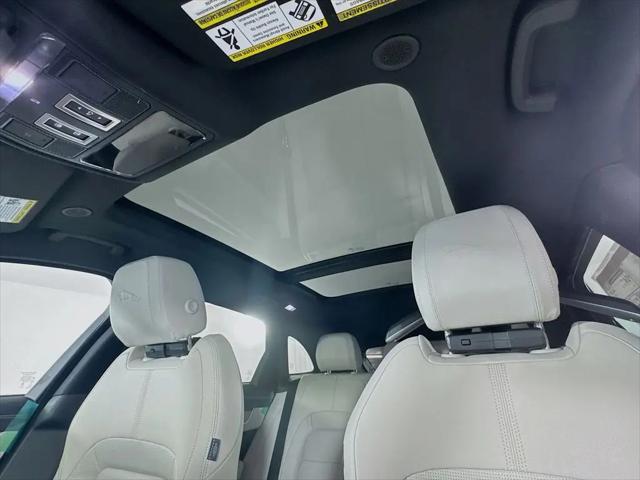 2026 Jaguar F-PACE R-Dynamic S P250 AWD Automatic