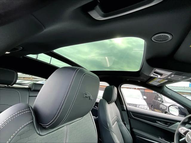 2026 Jaguar F-PACE R-Dynamic S P250 AWD Automatic