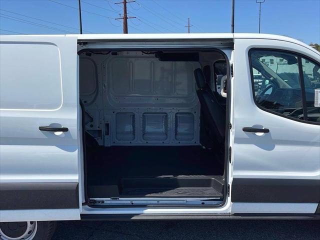 2025 Ford Transit Cargo Van T-150