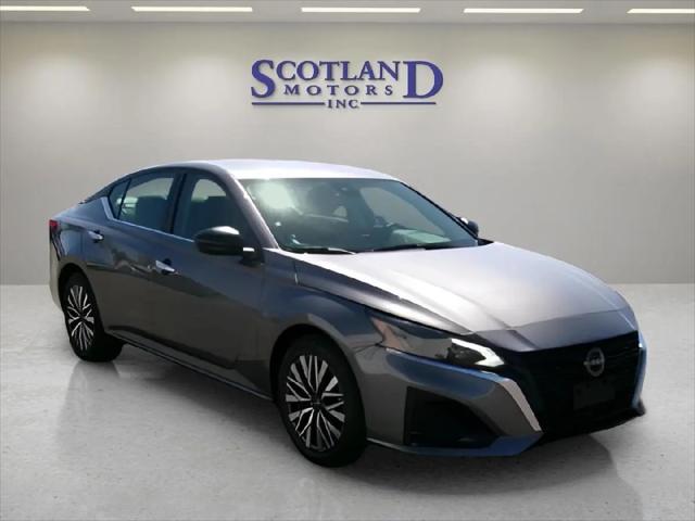 2024 Nissan Altima SV FWD