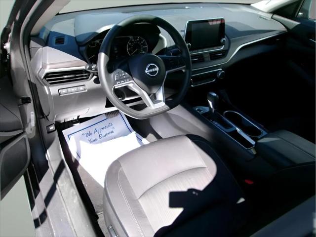 2024 Nissan Altima SV FWD