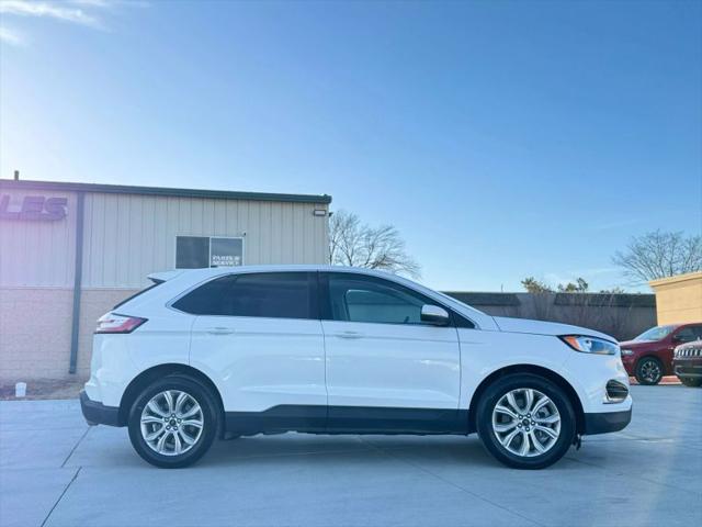 2023 Ford Edge Titanium