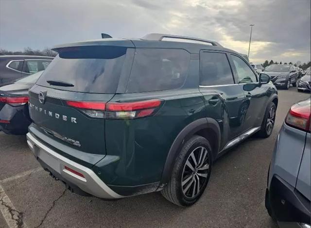2023 Nissan Pathfinder Platinum 4WD