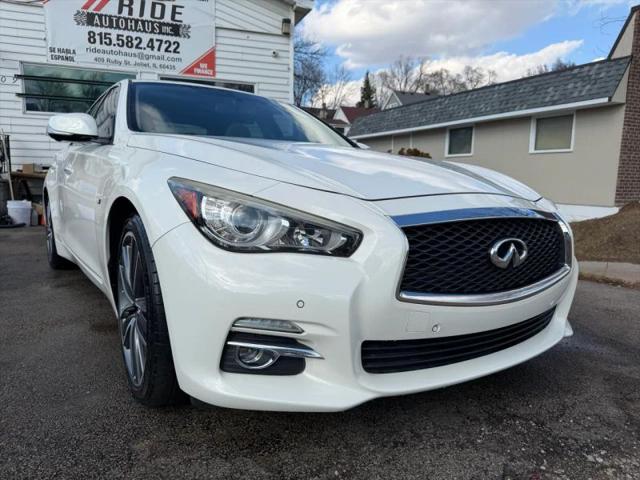 2015 INFINITI Q50 Premium