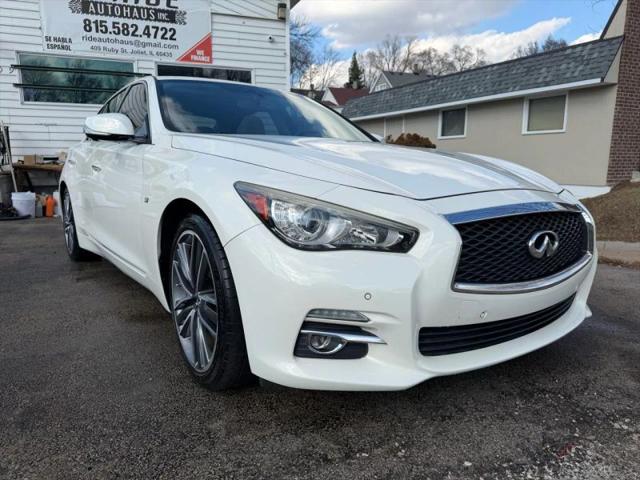 2015 INFINITI Q50 Premium