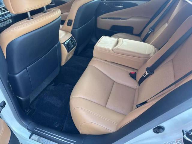 2017 Lexus LS 460 460
