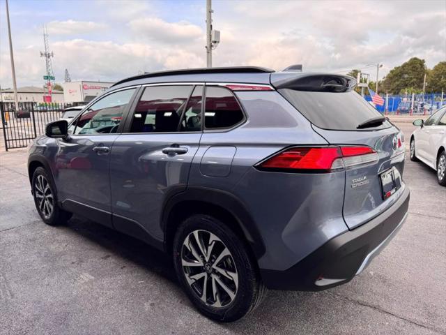 2024 Toyota Corolla Cross XLE