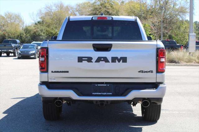 2025 RAM Ram 1500 RAM 1500 LARAMIE CREW CAB 4X4 57 BOX
