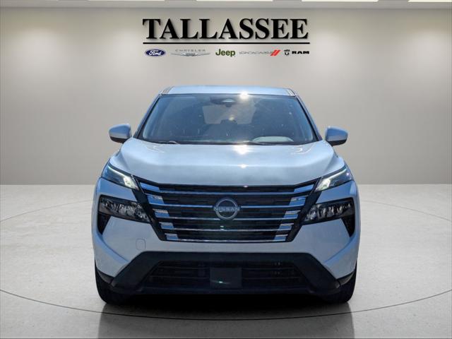 2024 Nissan Rogue SV FWD