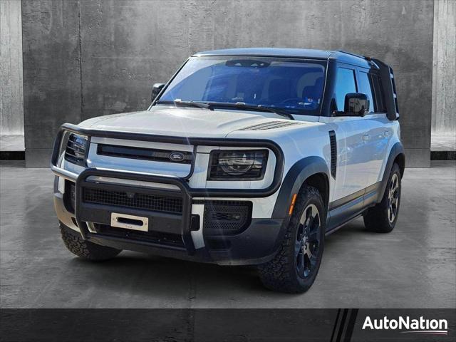 2022 Land Rover Defender 110 SE