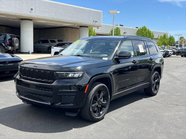 2023 Jeep Grand Cherokee L Altitude 4x2