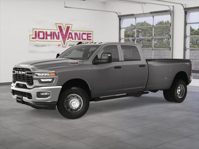 2025 RAM Ram 3500 RAM 3500 TRADESMAN CREW CAB 4X4 8 BOX